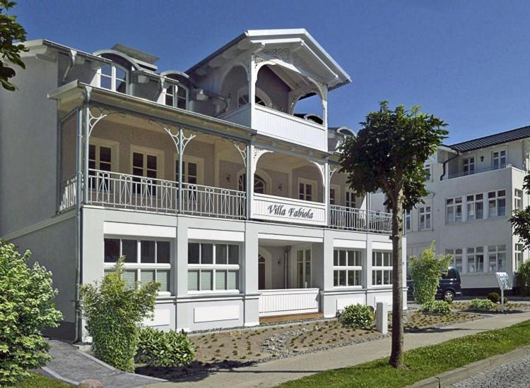 Villa Fabiola In Strandnaehe Остзебад Бинц Екстериор снимка